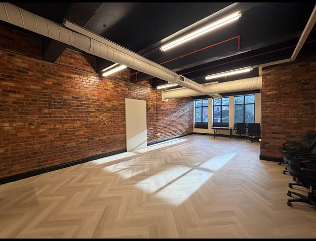 99M² BUILDING TO LET IN CAPE TOWN CITY CENTRE